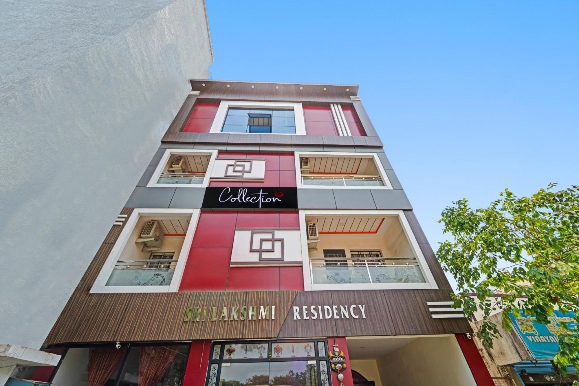 Capital O Lakshmi Residency Hotel Tirupati Bagian luar foto